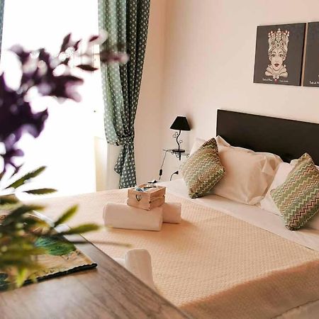 أفولا "Suliscenti" Dimora Siciliana B&B المظهر الخارجي الصورة