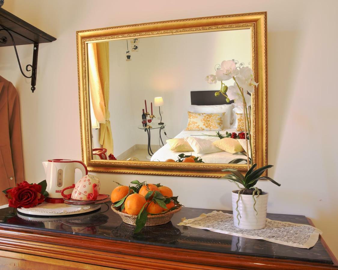 أفولا "Suliscenti" Dimora Siciliana B&B المظهر الخارجي الصورة